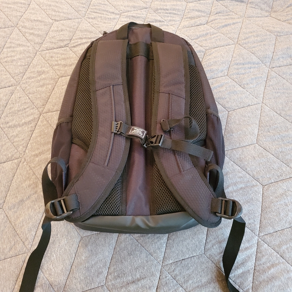 Waterproof cooler backpack - Picture 2 of 8